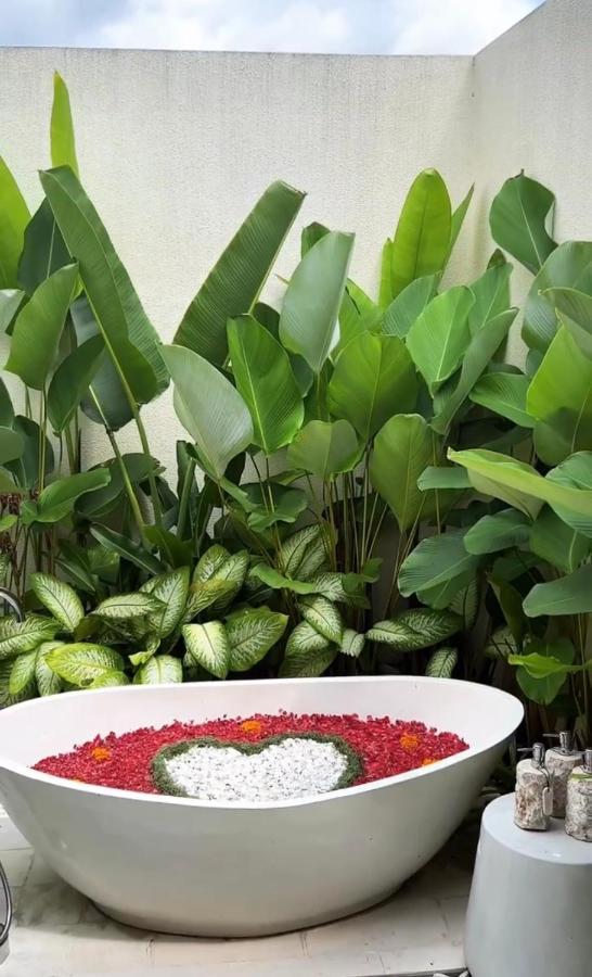 Villa Crystal Lagoon By Balisuperhost Ubud Buitenkant foto